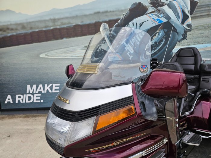 1989 Honda GL1500A (GOLDWING) Maroon
