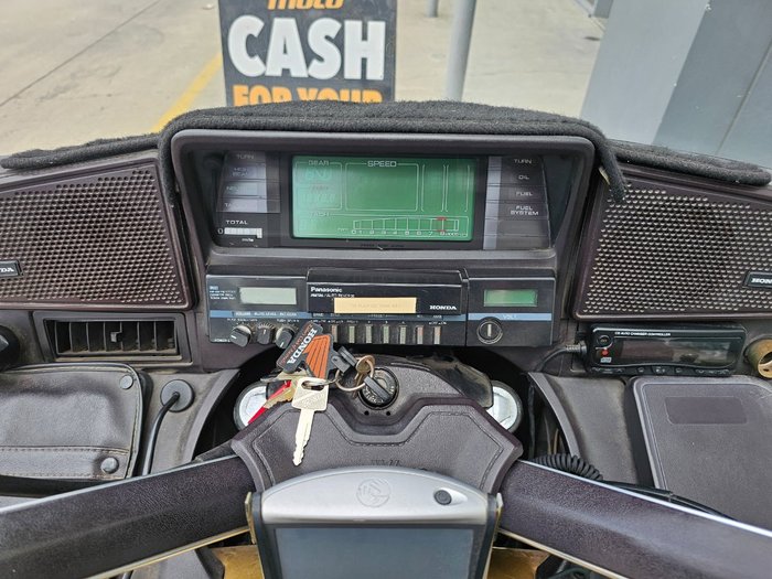 1985 Honda GL1200AE (GOLDWING ASPENCADE) GOLD