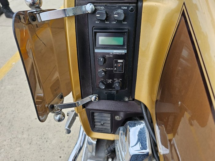 1985 Honda GL1200AE (GOLDWING ASPENCADE) GOLD