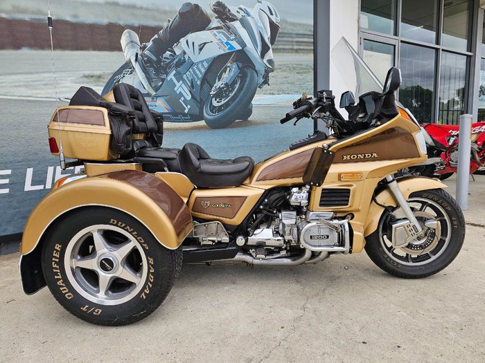 1985 Honda GL1200AE (GOLDWING ASPENCADE) GOLD