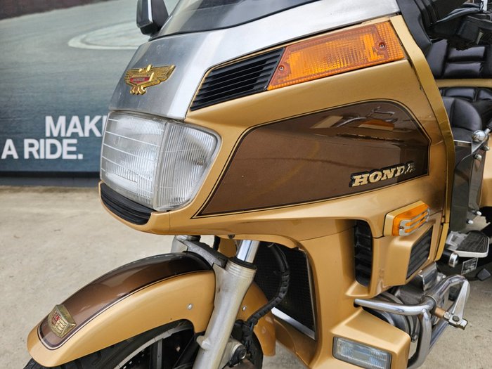 1985 Honda GL1200AE (GOLDWING ASPENCADE) GOLD