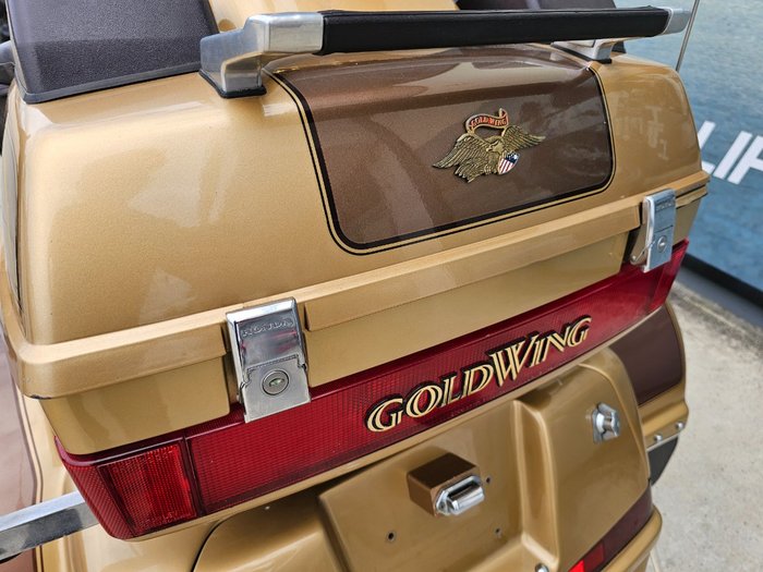 1985 Honda GL1200AE (GOLDWING ASPENCADE) GOLD