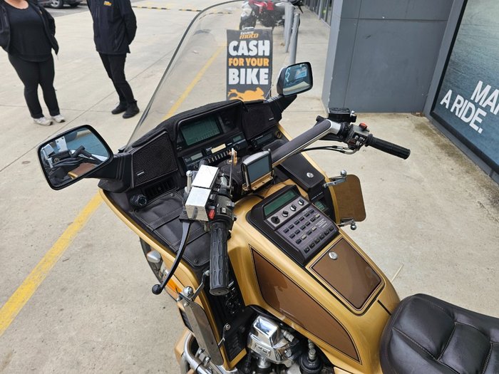 1985 Honda GL1200AE (GOLDWING ASPENCADE) GOLD