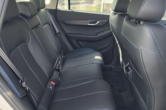 2026 Jaecoo J5 EV Summit