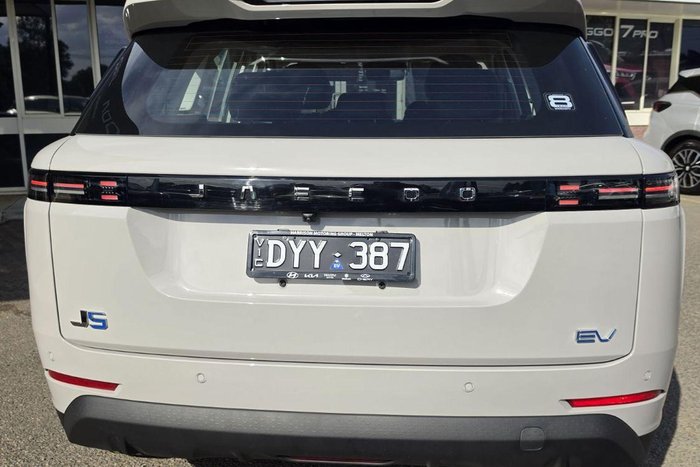 2026 Jaecoo J5 EV Summit