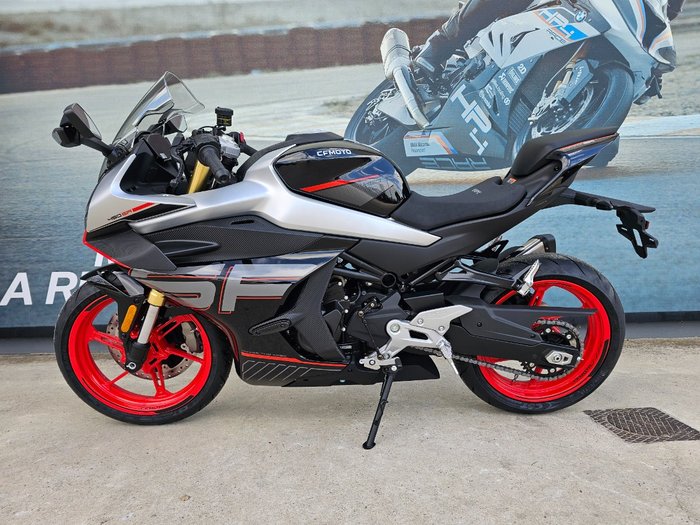 2026 CFMOTO 450 SR ABS Black