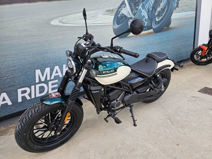 2025 CFMOTO 250 CL-C Green