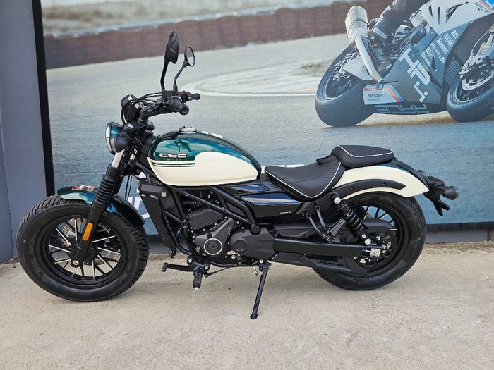 2025 CFMOTO 250 CL-C Green