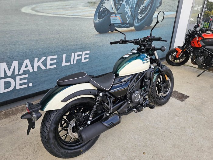 2025 CFMOTO 250 CL-C Green