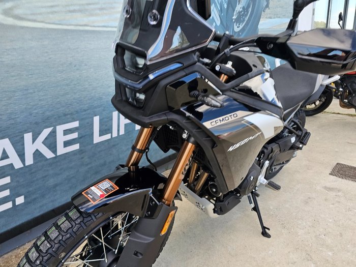 2026 CFMOTO 450 MT Black