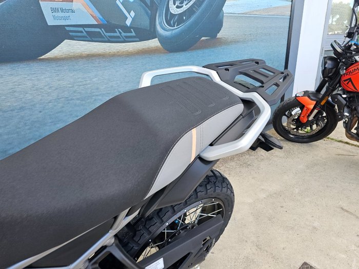 2026 CFMOTO 450 MT Black