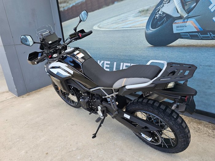 2026 CFMOTO 450 MT Black