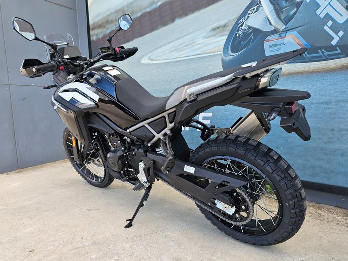 2026 CFMOTO 450 MT Black