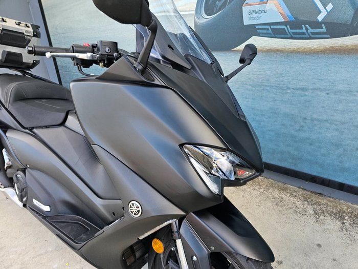 2021 Yamaha TMAX 560 (ABS) LOW GLOSS BLACK