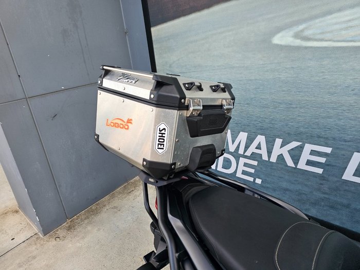 2021 Yamaha TMAX 560 (ABS) LOW GLOSS BLACK