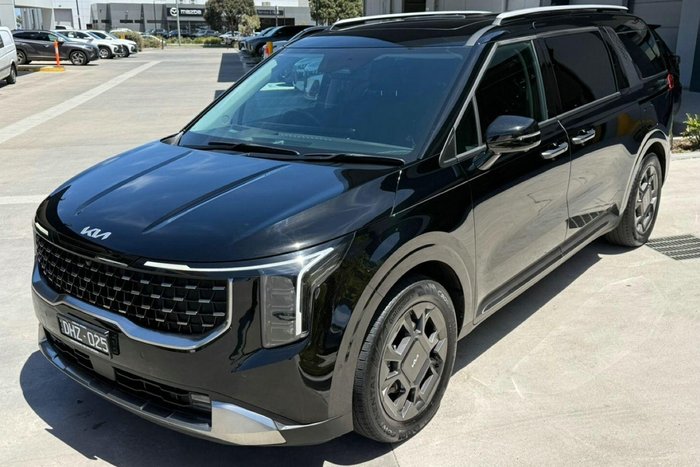2024 Kia Carnival GT-Line HEV