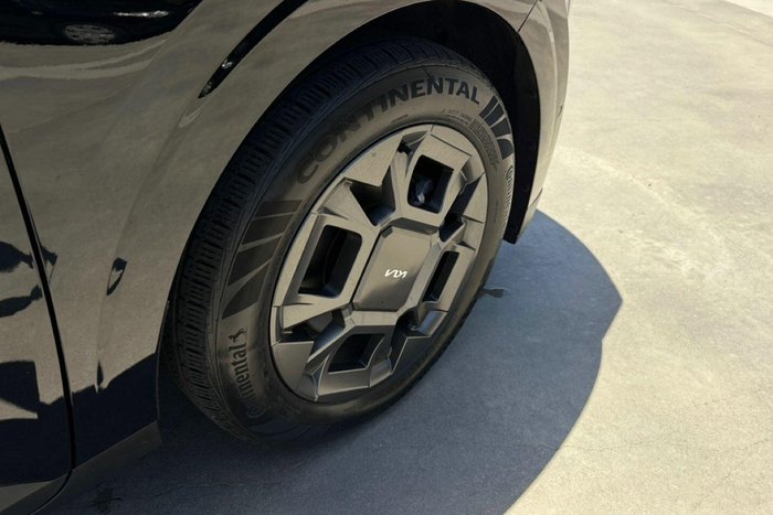 2024 Kia Carnival GT-Line HEV