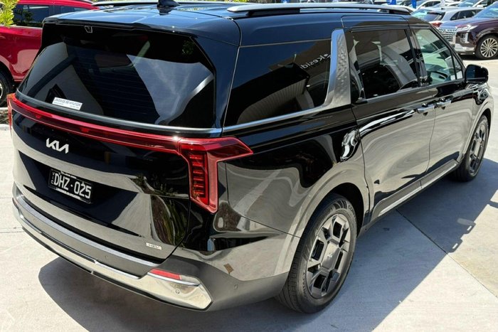 2024 Kia Carnival GT-Line HEV