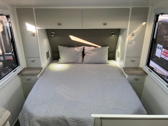 2024 Design RV Crx Semi Off Road, Van 1-1, 18'8''