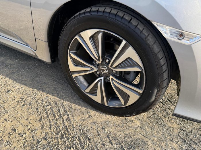 2020 HONDA CIVIC VTi-L