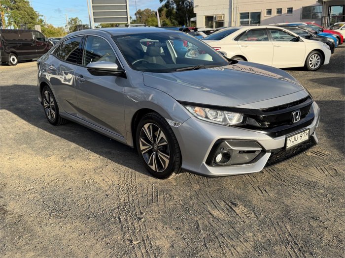 2020 HONDA CIVIC VTi-L