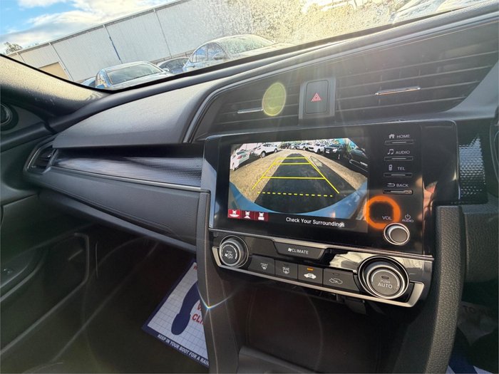 2020 HONDA CIVIC VTi-L