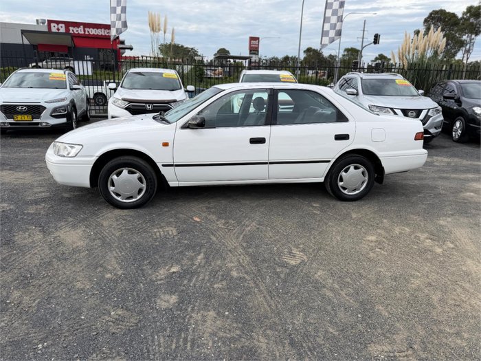 2000 TOYOTA CAMRY CONQUEST SXV20R WHITE