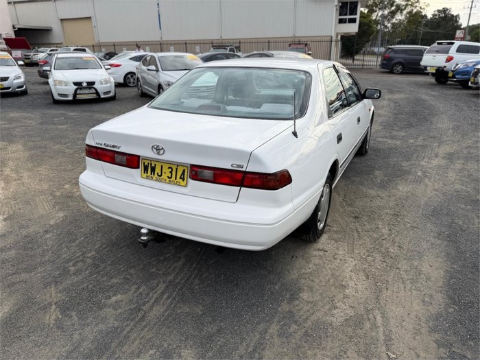 2000 TOYOTA CAMRY CONQUEST SXV20R WHITE