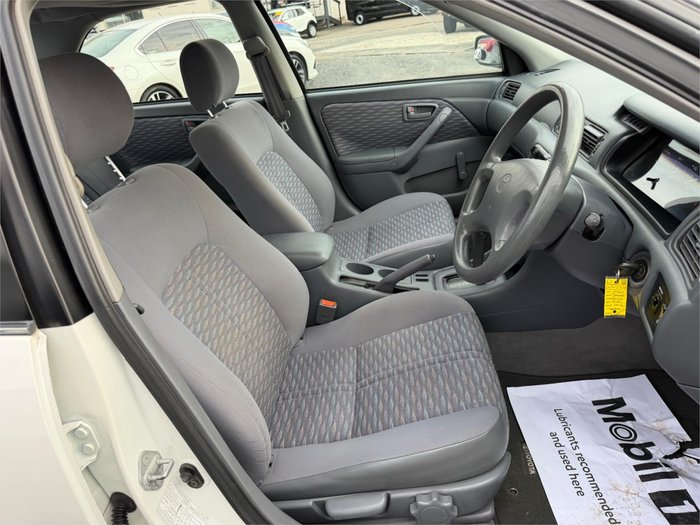 2000 TOYOTA CAMRY CONQUEST SXV20R WHITE