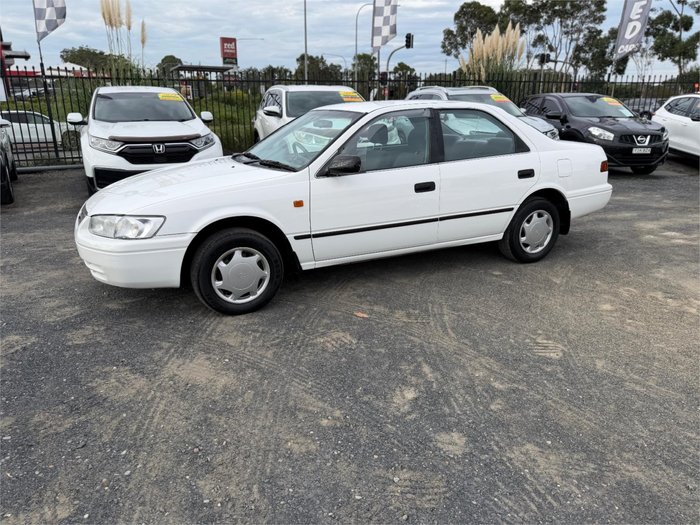 2000 TOYOTA CAMRY CONQUEST SXV20R WHITE