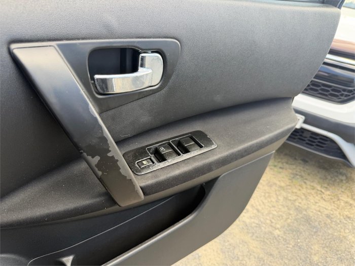 2013 NISSAN DUALIS ST (4x2) J10 MY13 BLACK