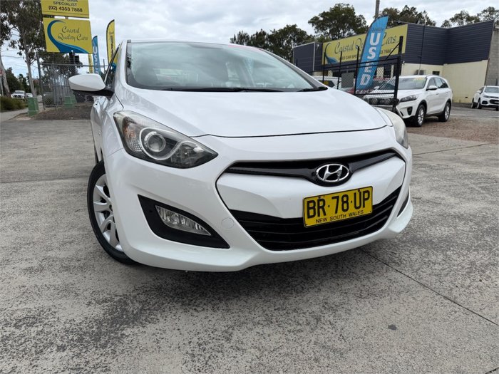 2012 HYUNDAI i30