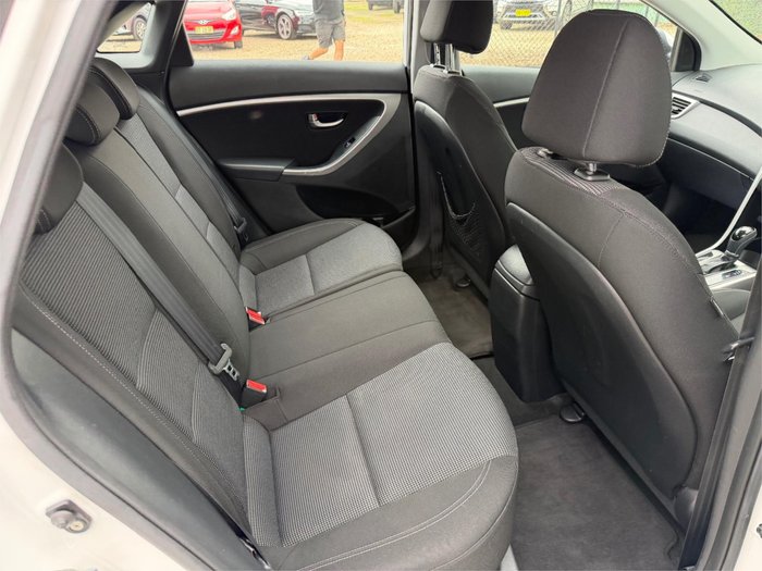 2012 HYUNDAI i30 ACTIVE