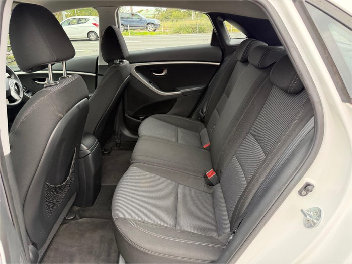 2012 HYUNDAI i30 ACTIVE