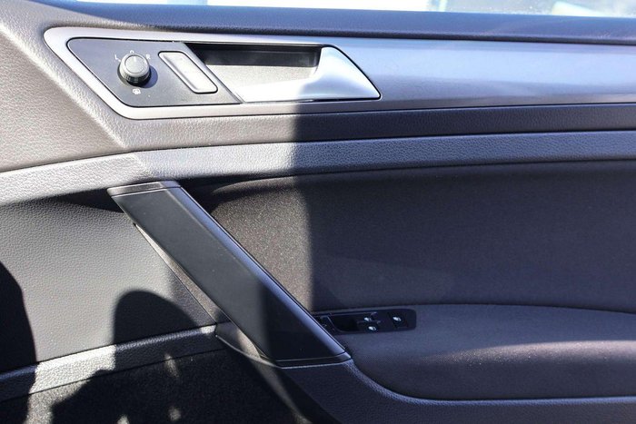 2016 Volkswagen Golf 92TSI