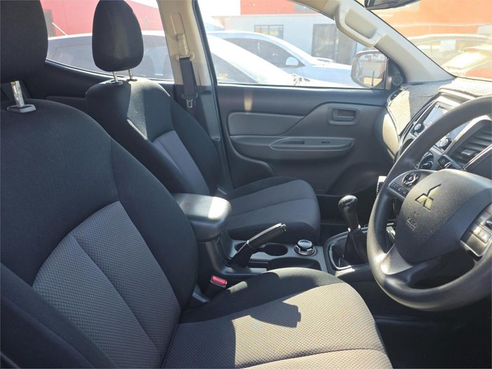 2016 Mitsubishi Triton GLX MQ MY16 4X4 Dual Range Sterling Silver