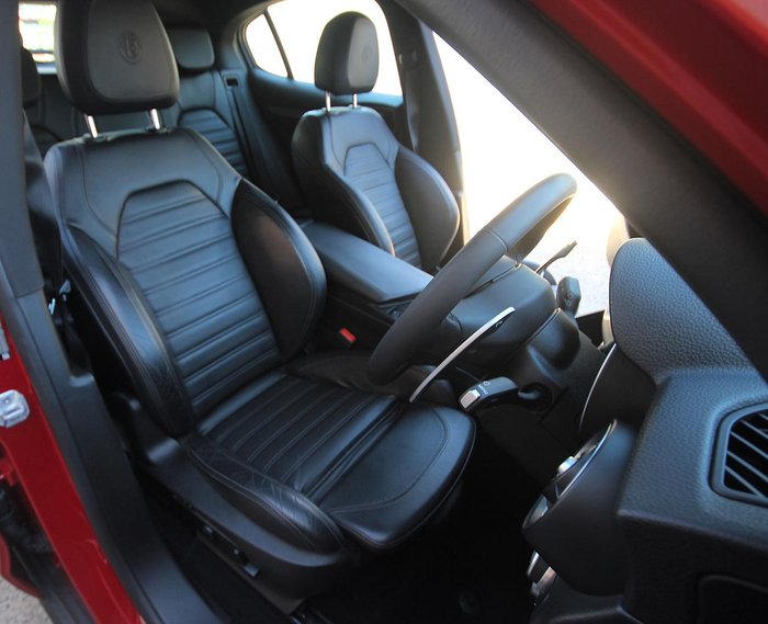 2019 Alfa Romeo Stelvio AWD Alfa Red