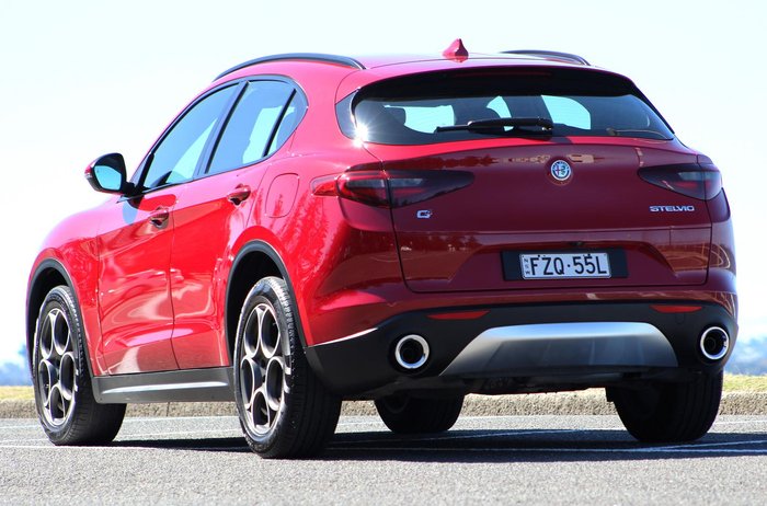 2019 Alfa Romeo Stelvio AWD Alfa Red