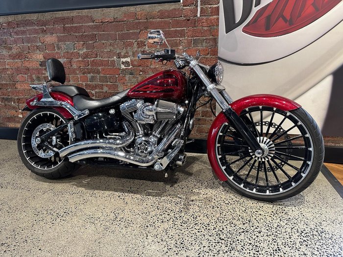 2017 Harley-Davidson Breakout 103 (FXSB)
