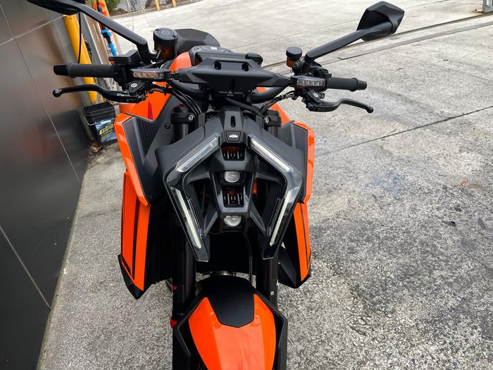2025 KTM 1390 Super Duke R Super Duke Orange