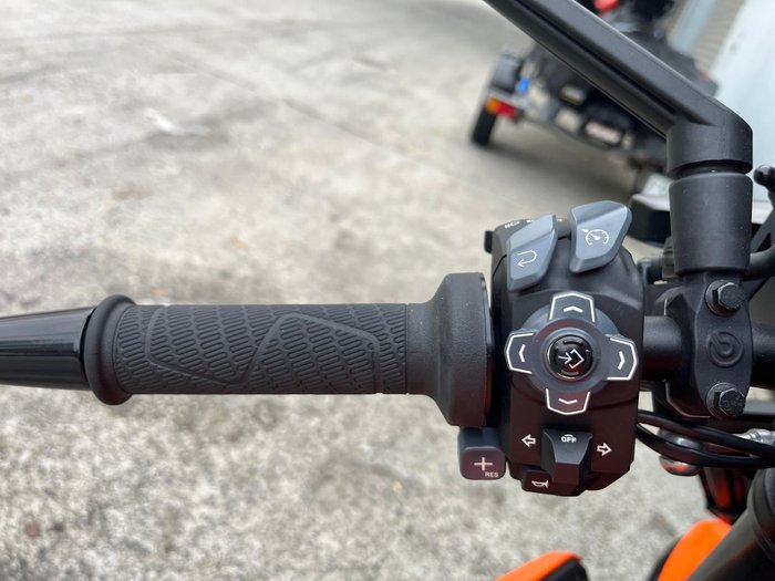 2025 KTM 1390 Super Duke R Super Duke Orange