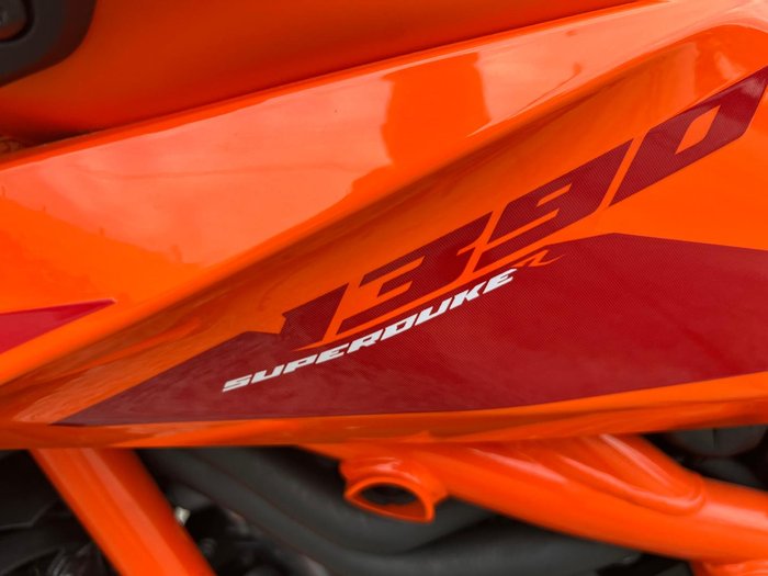 2025 KTM 1390 Super Duke R Super Duke Orange