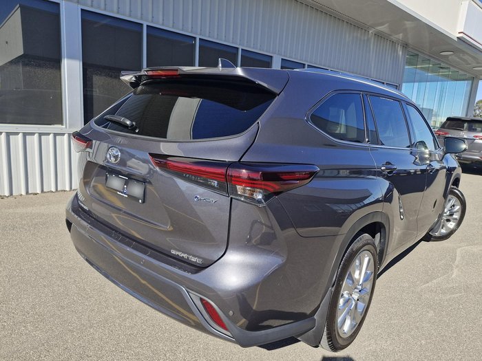2025 Toyota Kluger Grande