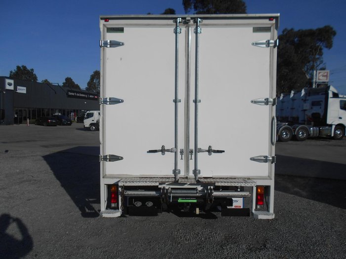 2021 Fuso Canter 515 WHITE