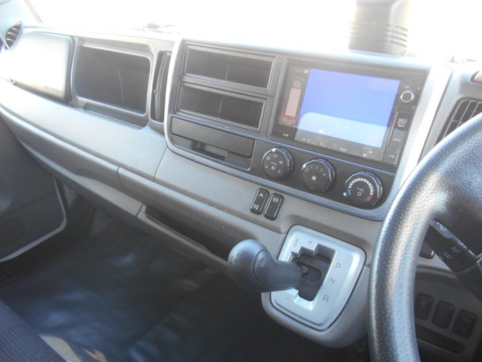 2021 Fuso Canter 515 WHITE