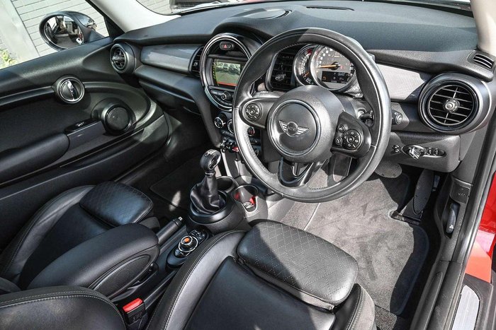 2018 MINI Hatch Cooper