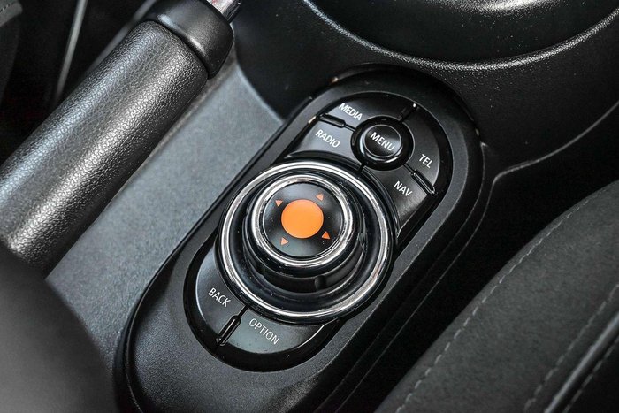 2018 MINI Hatch Cooper