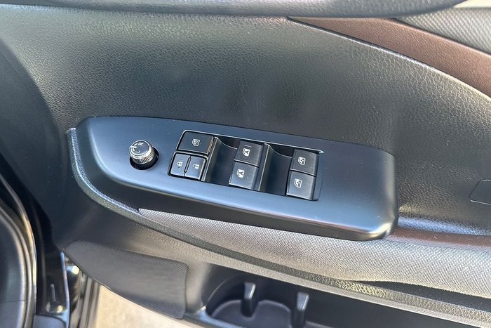 2015 Toyota Kluger GX