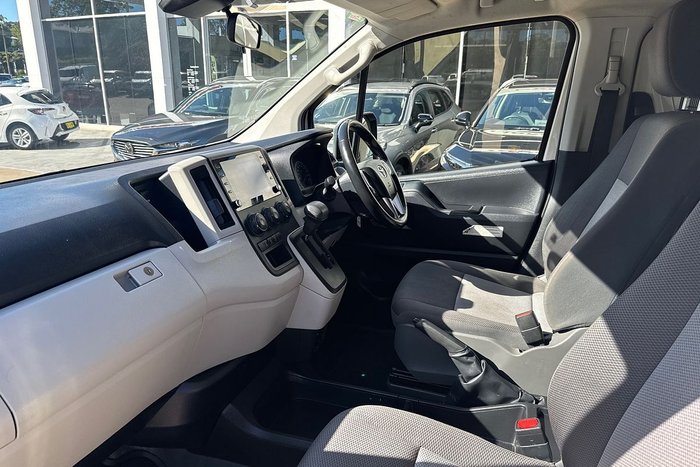 2021 Toyota Hiace GDH300R French Vanilla