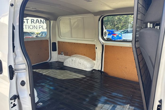 2021 Toyota Hiace GDH300R French Vanilla